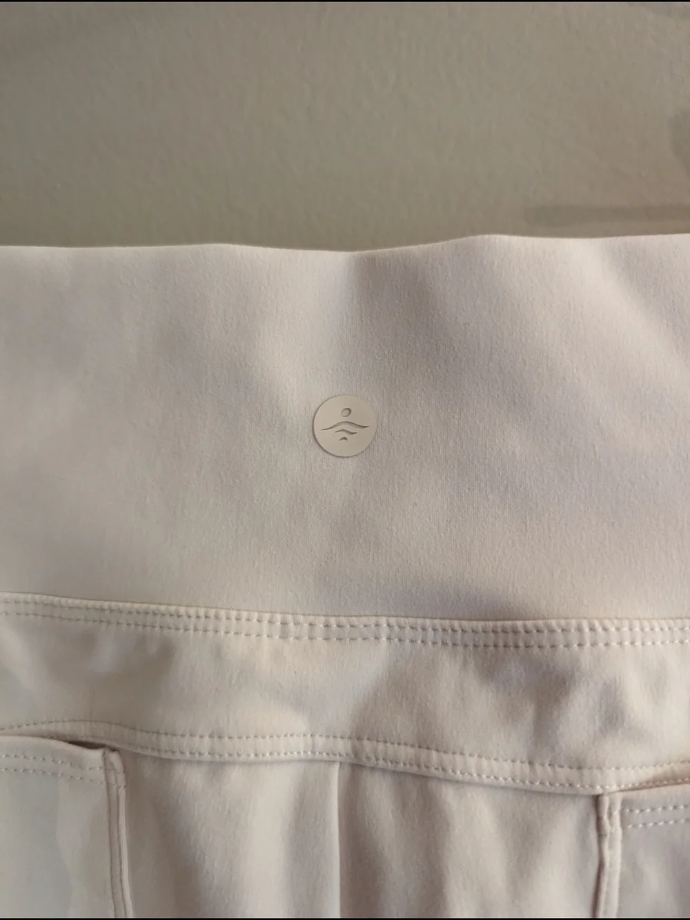 NWOT- Halara DayStretch High Waisted Tummy Control Wide Leg Baggy Yoga Pants